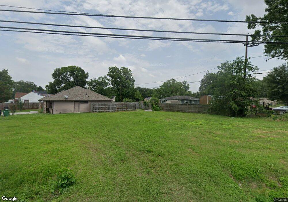 8006 Knox St, Houston, TX 77088 - photo 1