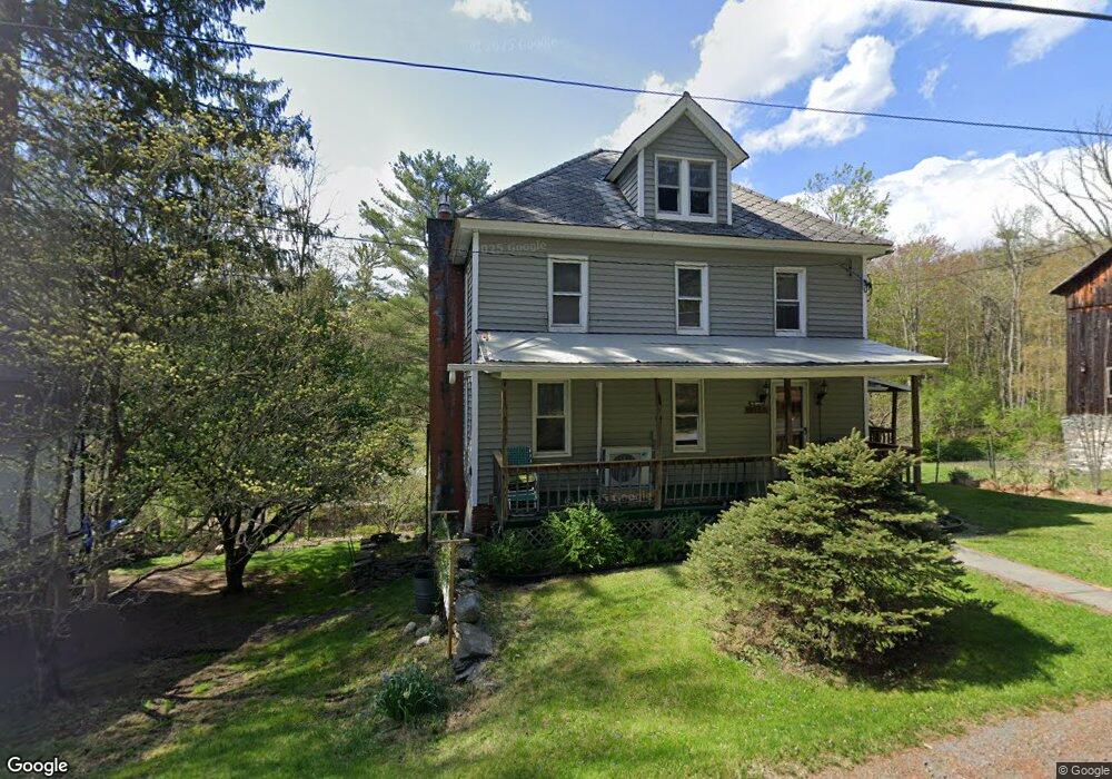 357 Spruce St, Hawley, PA 18428 - photo 1