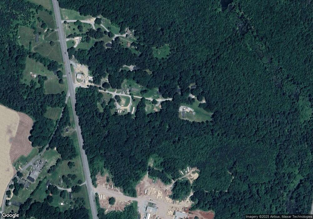 10072 Buzzards Bottom Rd, Ruther Glen, VA 22546 - photo 1