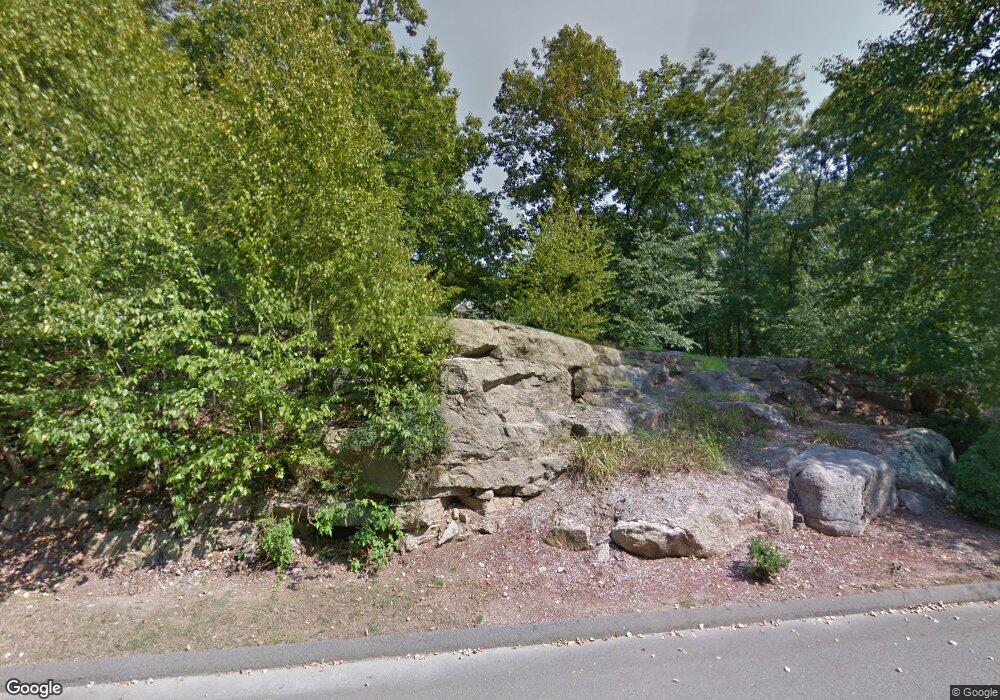 10 Balaurel Dr, Guilford, CT 06437 - photo 1