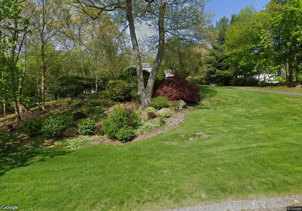 23 Topaz Ln, Trumbull, CT 06611 - photo 1