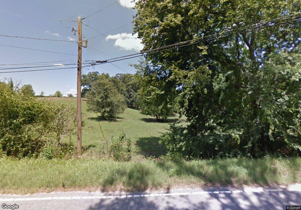 6975 Wimpy Rd, Macon, GA 31216 - photo 1