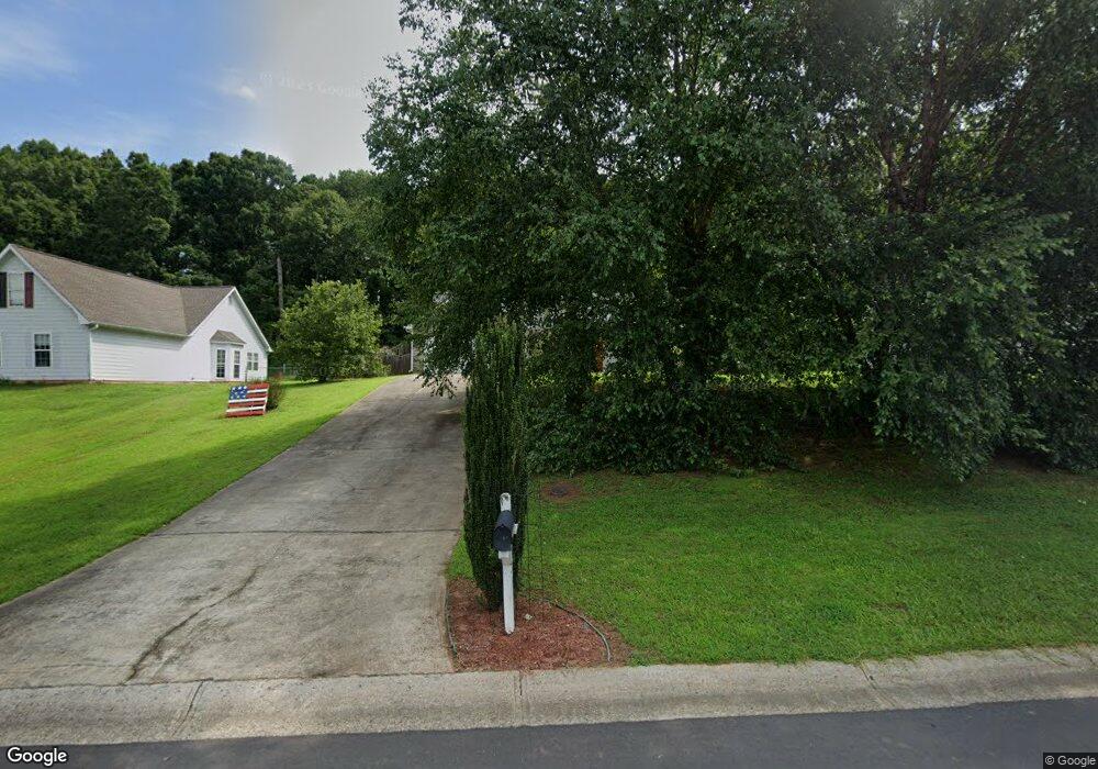 423 Arrowhatchee Dr unit 1, Winder, GA 30680 - photo 1