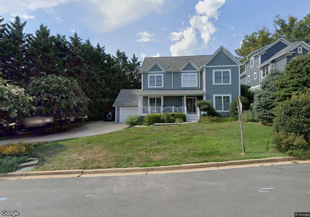 6926 Mount Daniel Dr, Falls Church, VA 22046 - photo 1