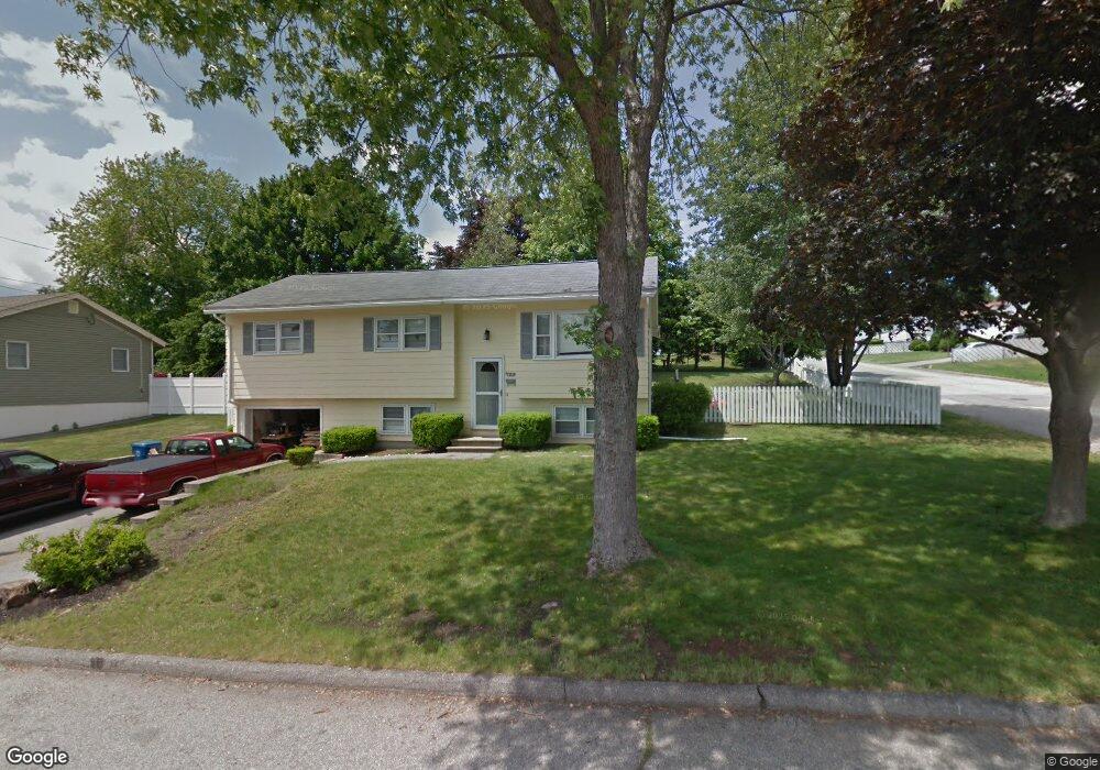 1 Martha Ln, Lawrence, MA 01843 - photo 1