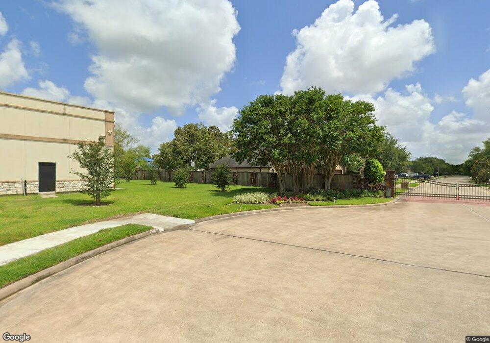 1628 Garden Lakes Dr, Friendswood, TX 77546 - photo 1