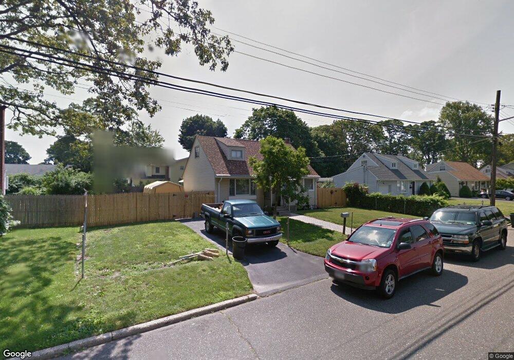 493 1st Ave, Bayport, NY 11705 - photo 1