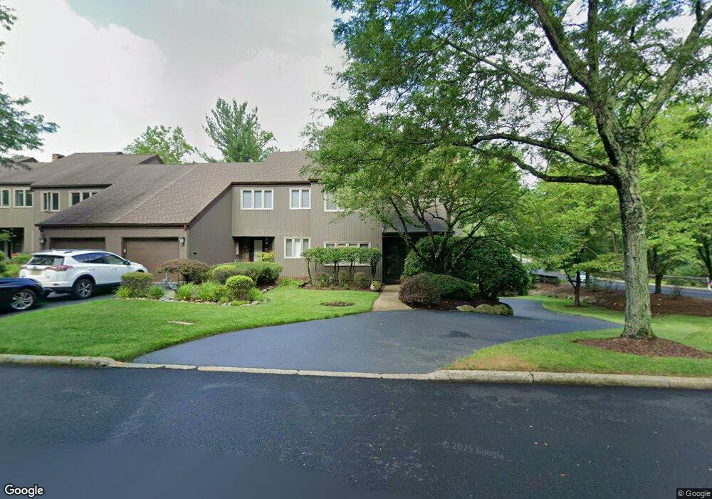 2 Romopock Ct, Mahwah, NJ 07430 - photo 1
