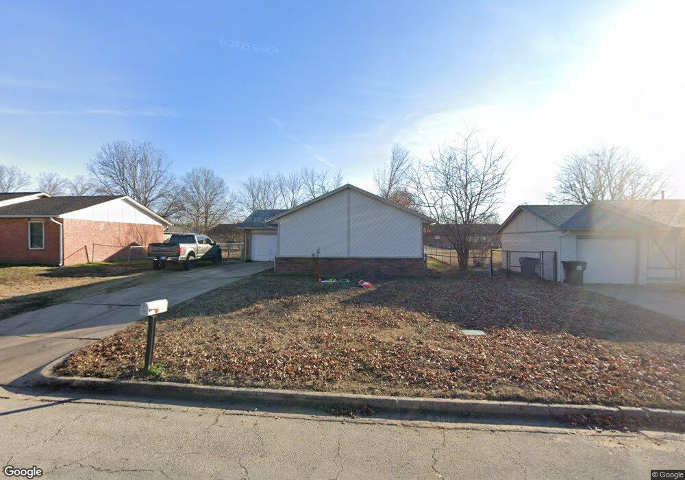 1388 E 143rd St, Glenpool, OK 74033 - photo 1