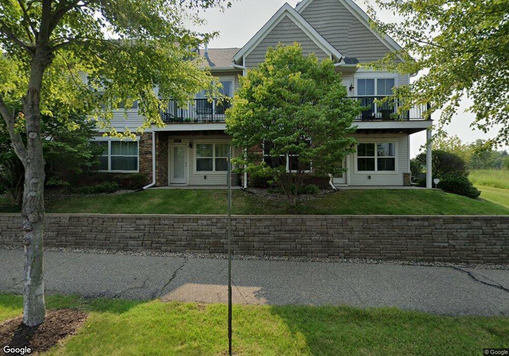 11692 84th Ave N unit 403, Maple Grove, MN 55369 - photo 1