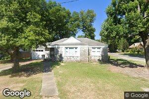 111 N Hickory St, Searcy, AR 72143