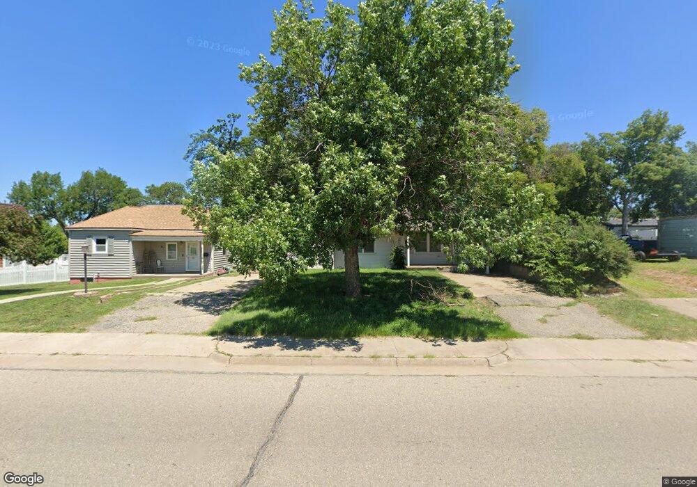 517 W 11th St, Concordia, KS 66901 - photo 1