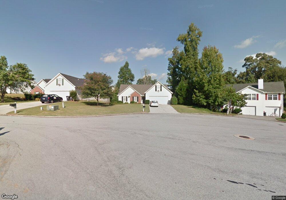 5505 Sugar Crossing Dr, Buford, GA 30518 - photo 1