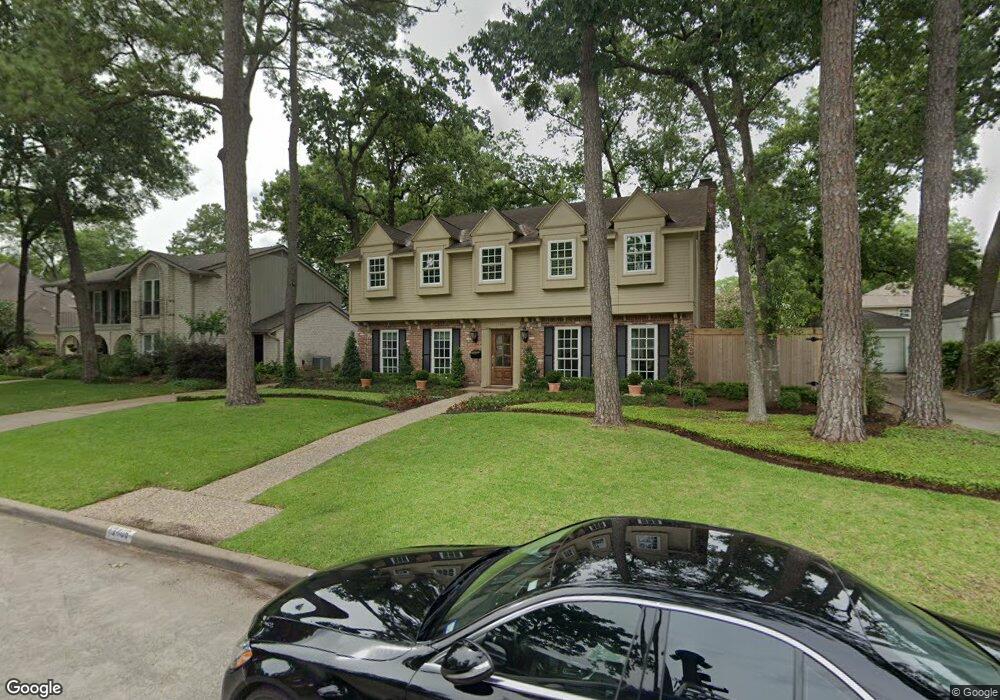 13406 Barryknoll Ln, Houston, TX 77079 - photo 1