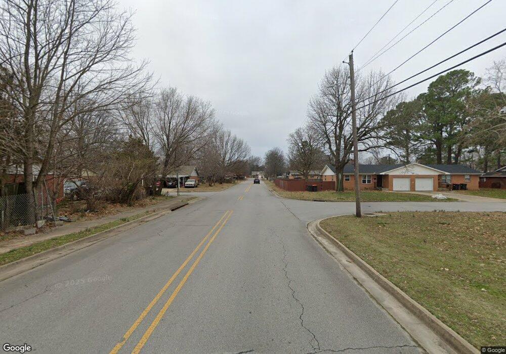 233 S Campbell Ave, Springdale, AR 72762 - photo 1