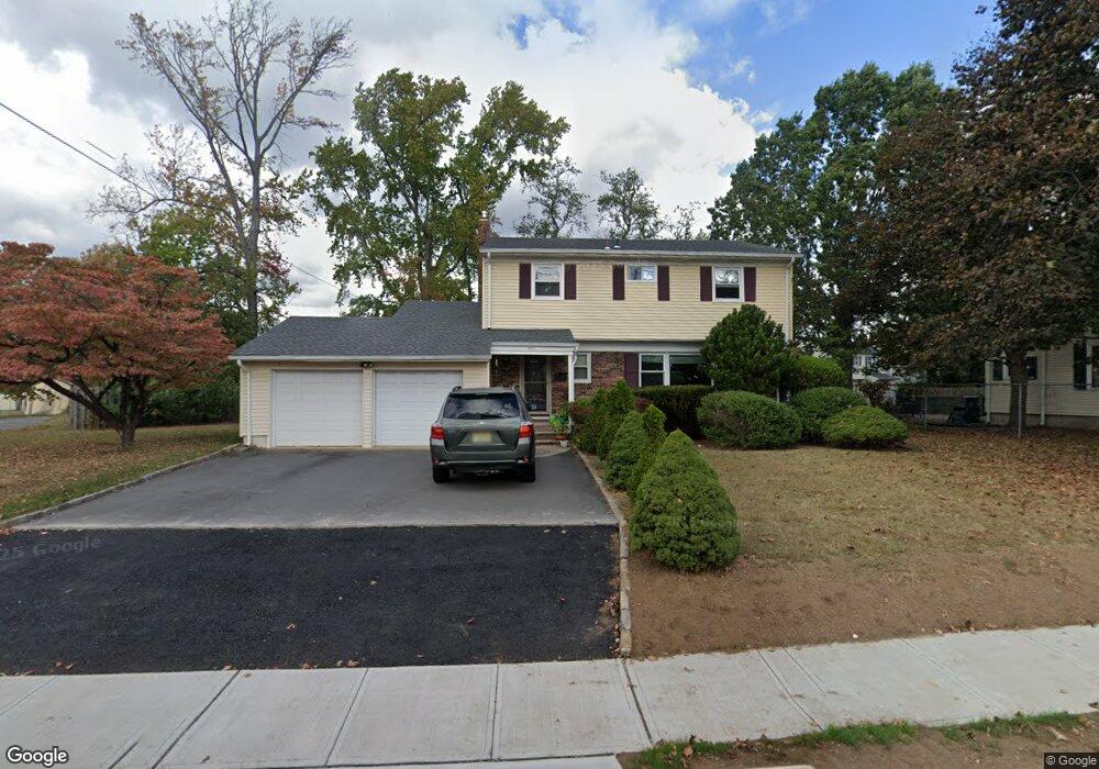 401 Oak Tree Ave, South Plainfield, NJ 07080 - photo 1