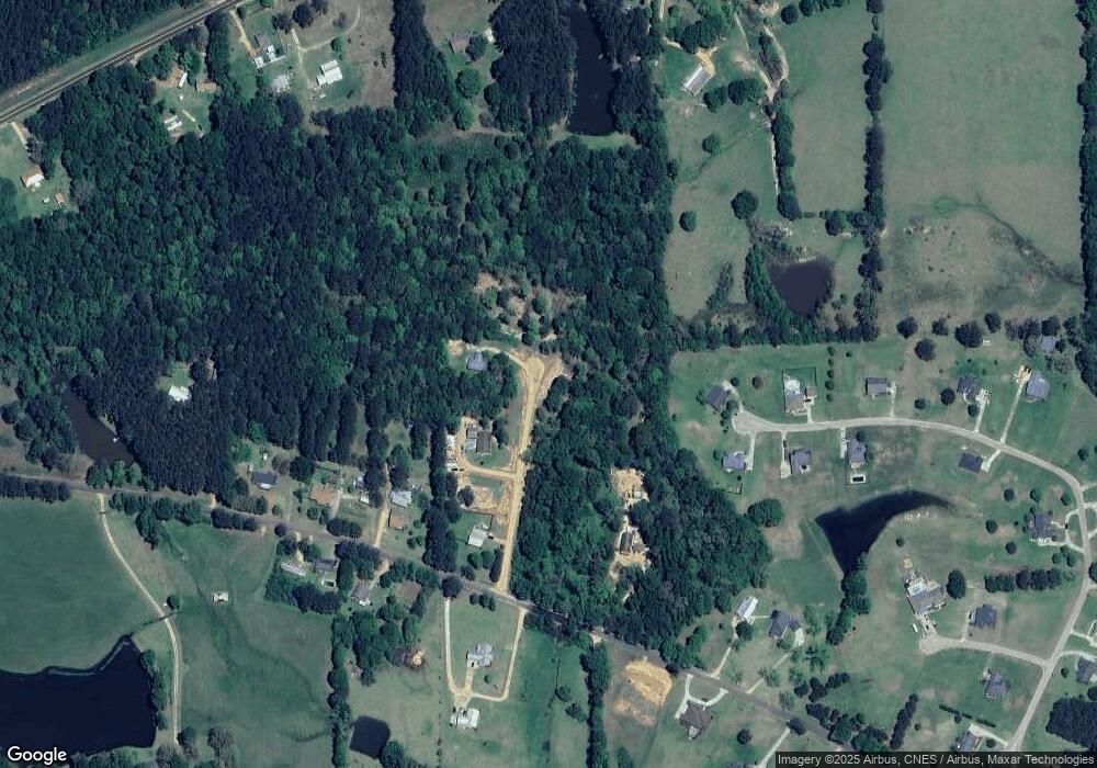 1017 Clover Ln, McComb, MS 39648 - photo 1