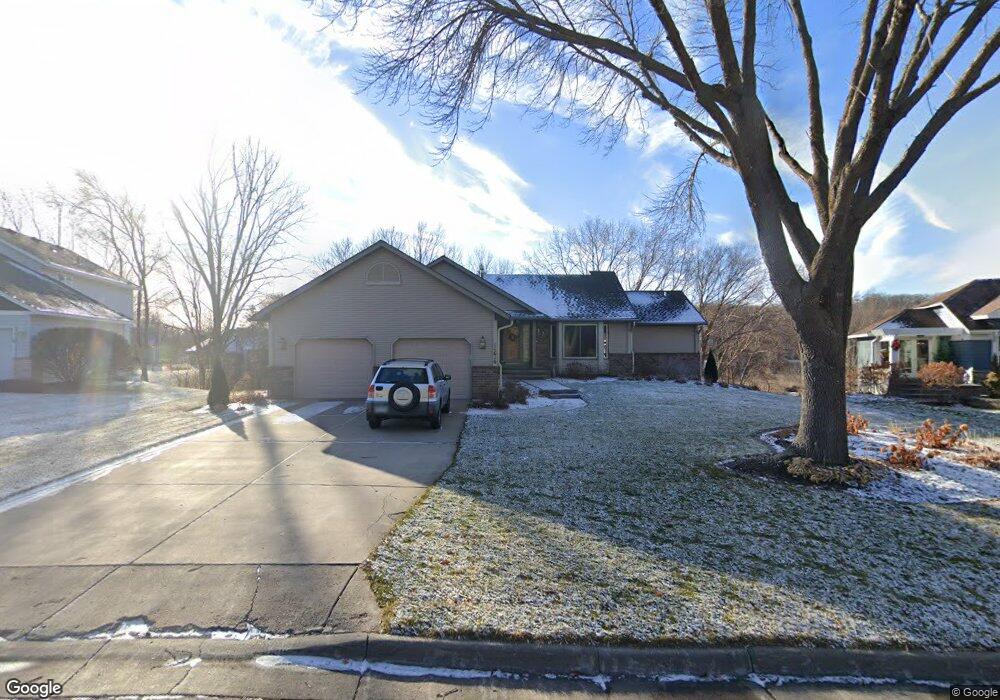 11619 Pondview Ct, Champlin, MN 55316 - photo 1