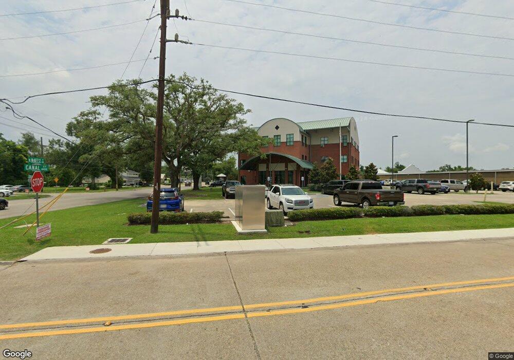 2 Canal St unit 2, Lake Charles, LA 70605 - photo 1