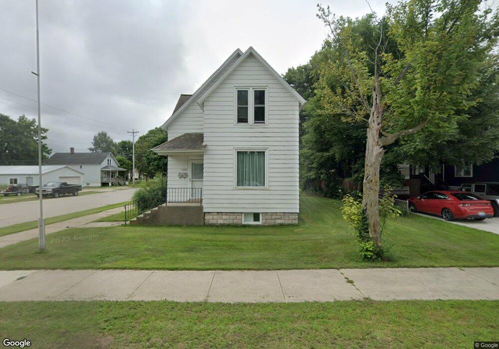1101 16th Ave, Menominee, MI 49858 - photo 1