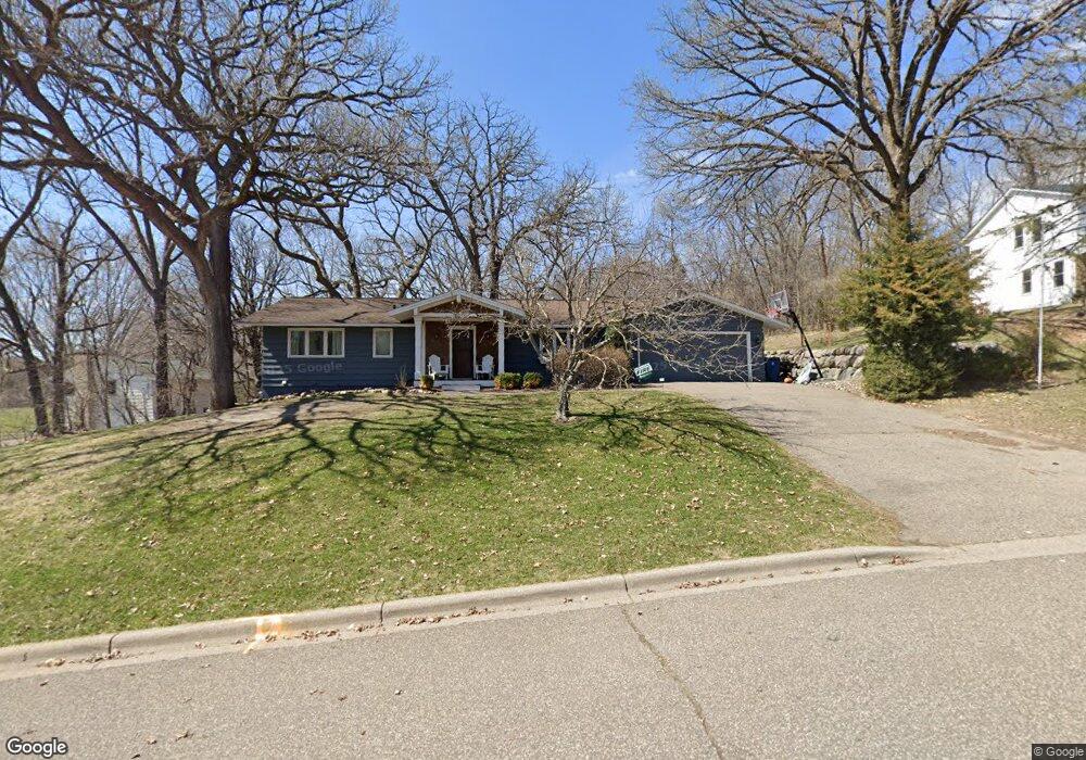 5980 Maplewood Ln, Minnetonka, MN 55345 - photo 1