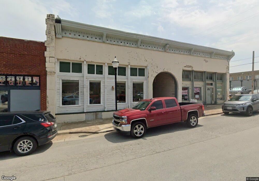 114 E Main St, Decatur, TX 76234 - photo 1