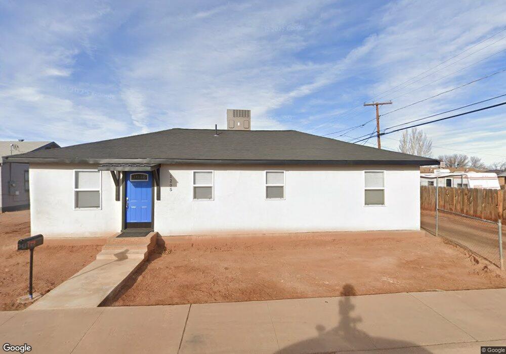1205 N Hicks Ave, Winslow, AZ 86047 - photo 1
