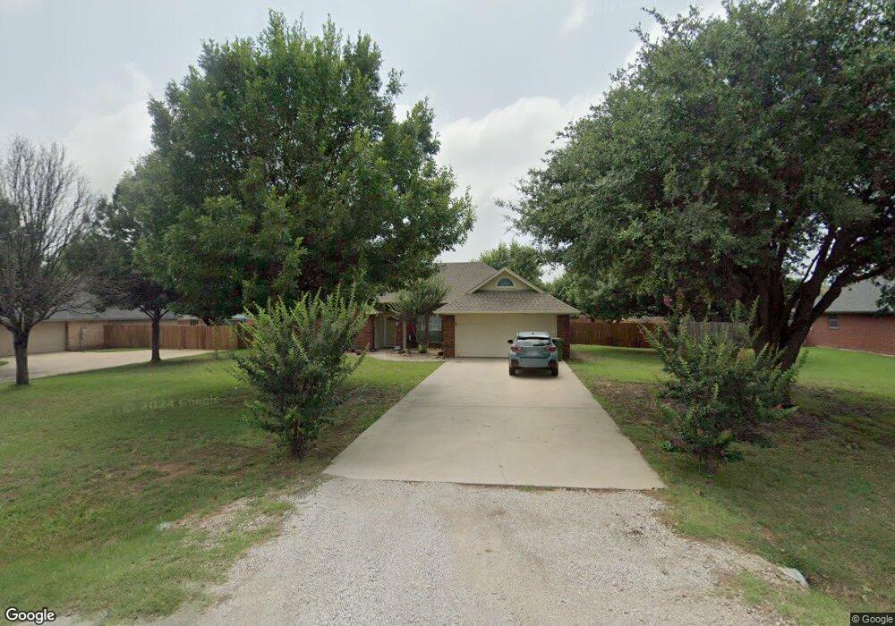 801 Robin Ct, Springtown, TX 76082 - photo 1