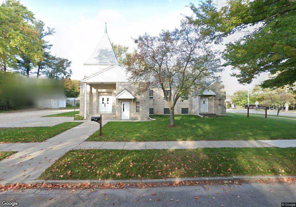 3020 S Washington Ave, Lansing, MI 48910 - photo 1