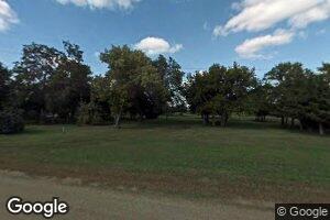 525 E 4th Ave, Redfield, SD 57469