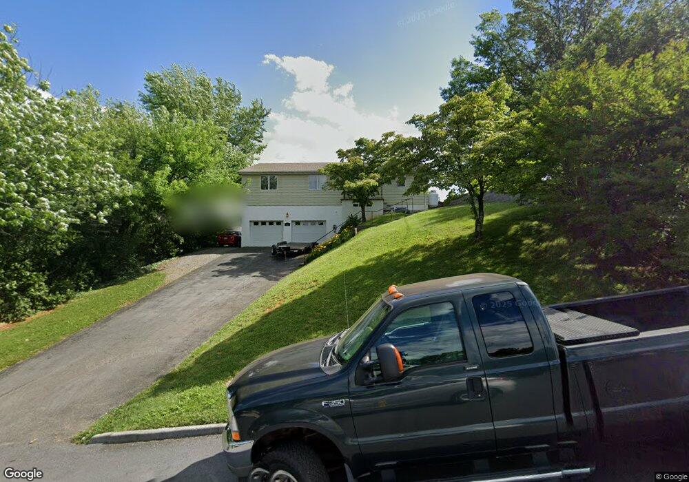 1617 Pondview Dr, Winchester, VA 22601 - photo 1