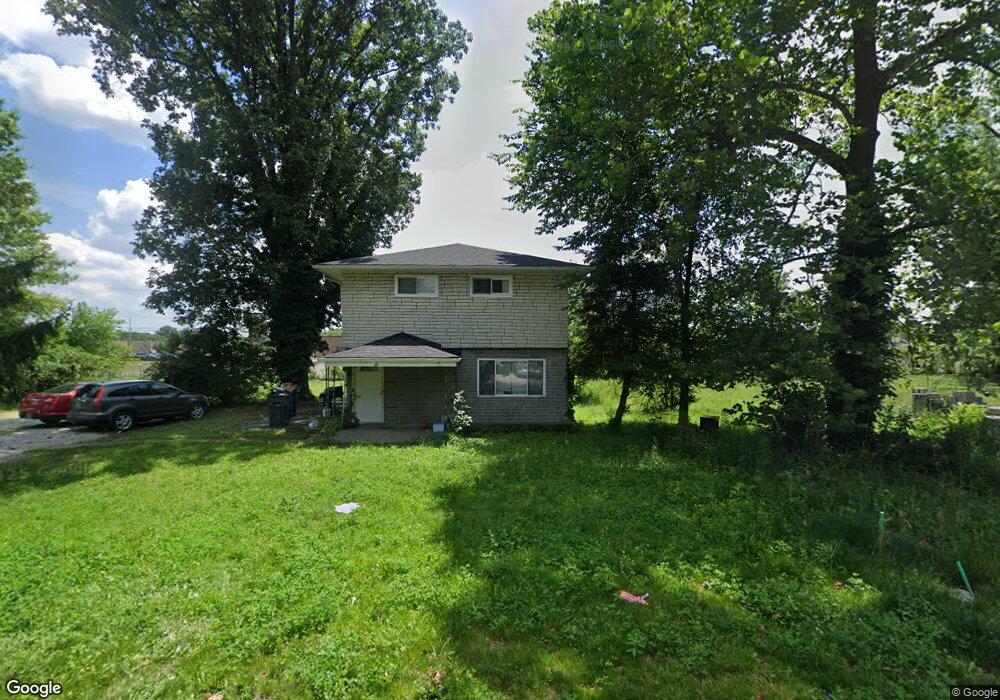 2395 Brooklyn Rd, Columbus, OH 43231 - photo 1