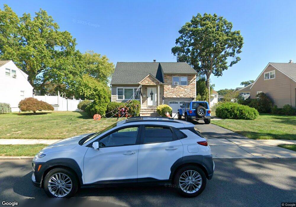 320 Albany St, Saddle Brook, NJ 07663 - photo 1