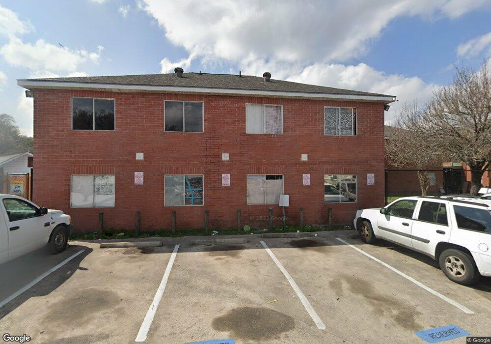 8601 Meta St unit 8601 C, Houston, TX 77022 - photo 1