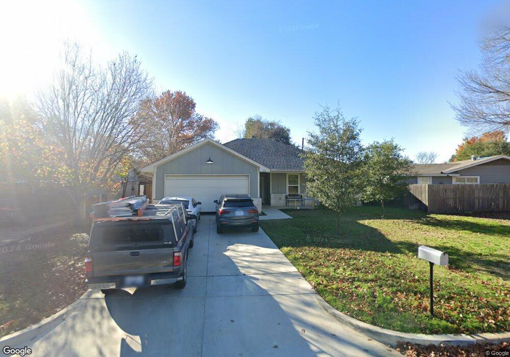 721 W Redbud Dr, Hurst, TX 76053 - photo 1