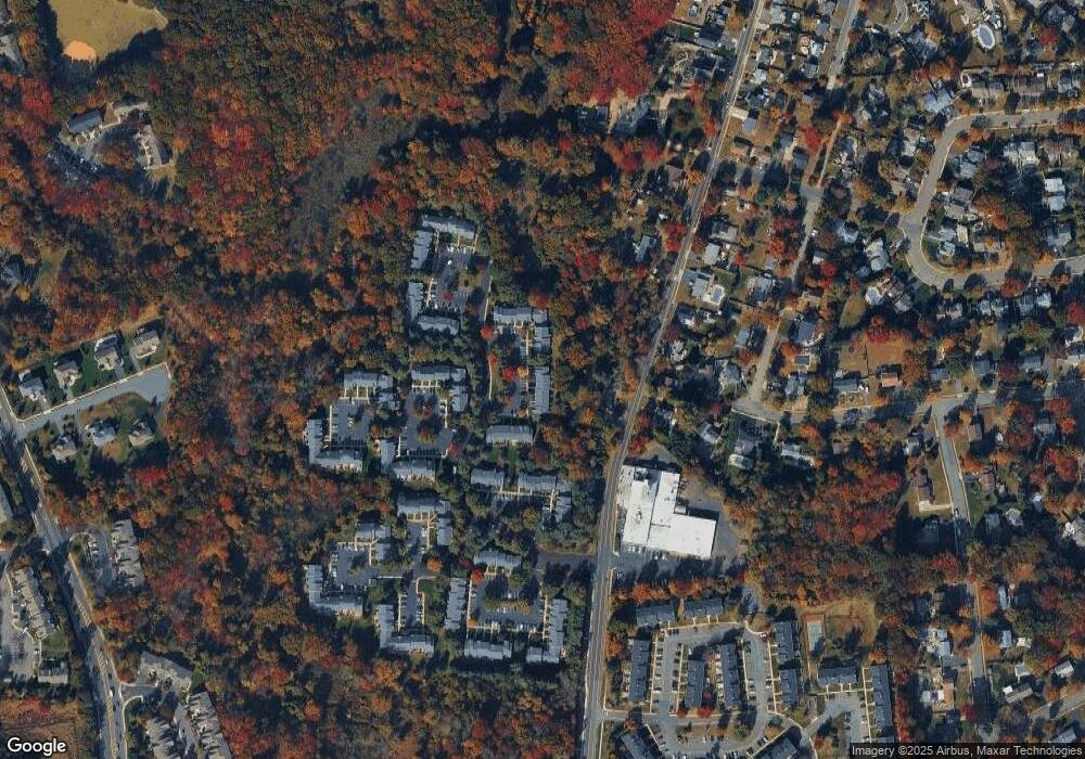 127 Gettysburg Ln, Holmdel, NJ 07733 - photo 1