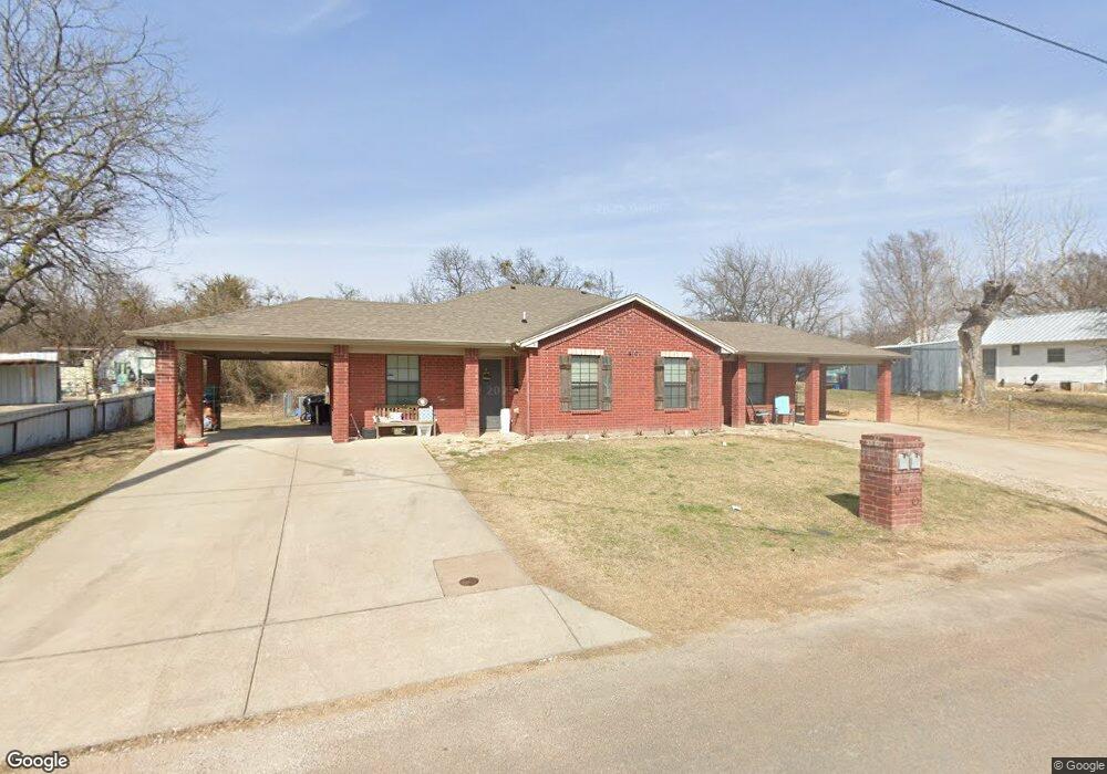 410 W Brady St, Decatur, TX 76234 - photo 1