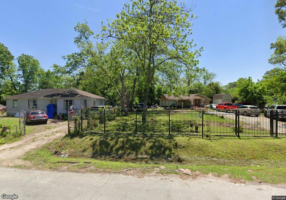 5900 Sam Houston St, Houston, TX 77016 - photo 1