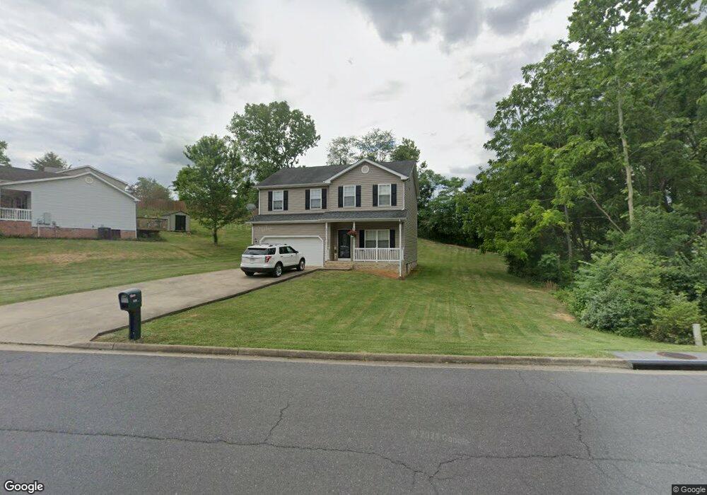 420 Meghann Dr, Woodstock, VA 22664 - photo 1