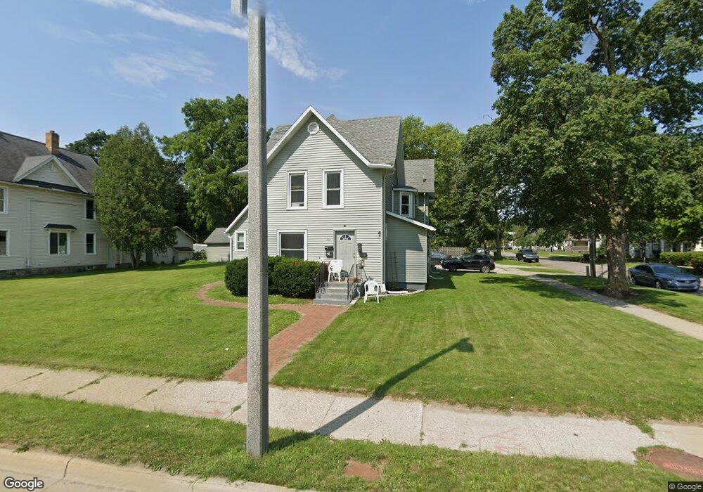 233 N Mlk, Lansing, MI 48915 - photo 1
