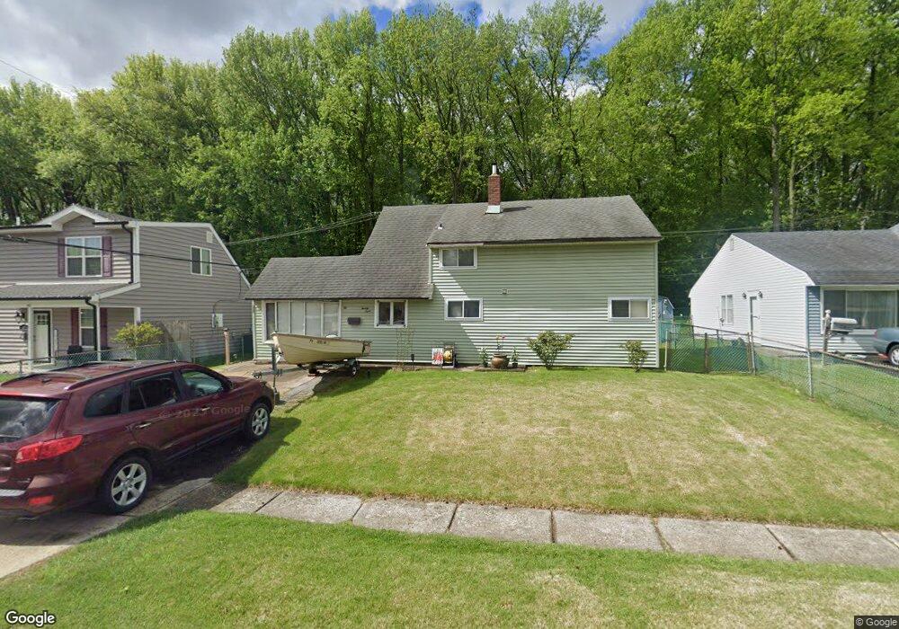 28 Ruby Ln, Levittown, PA 19055 - photo 1