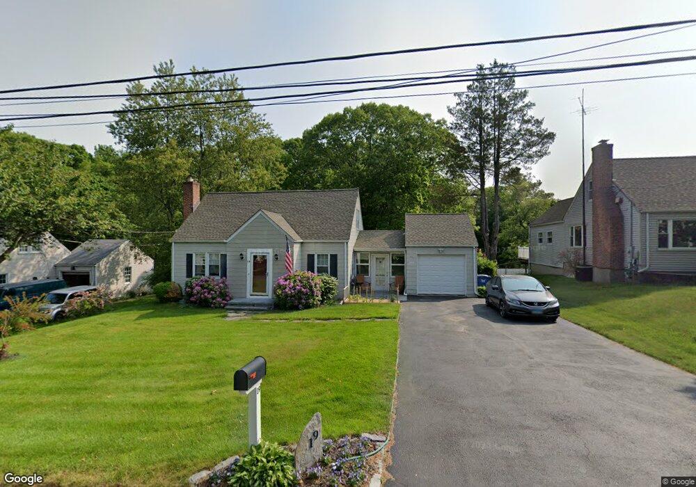 19 Wilson Ave, Trumbull, CT 06611 - photo 1