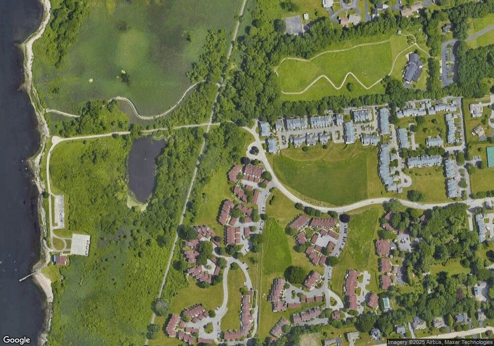 72 Seabreeze Ln unit 72, Bristol, RI 02809 - photo 1