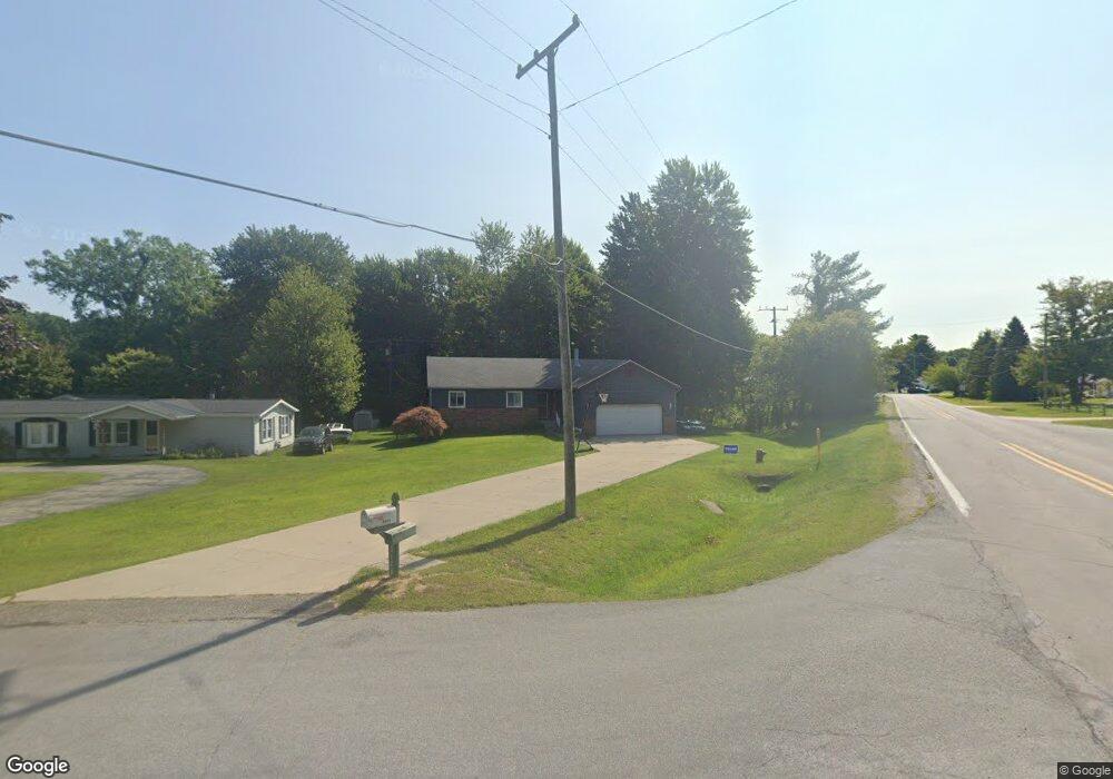 3176 Yorkshire Dr, Port Huron, MI 48060 - photo 1