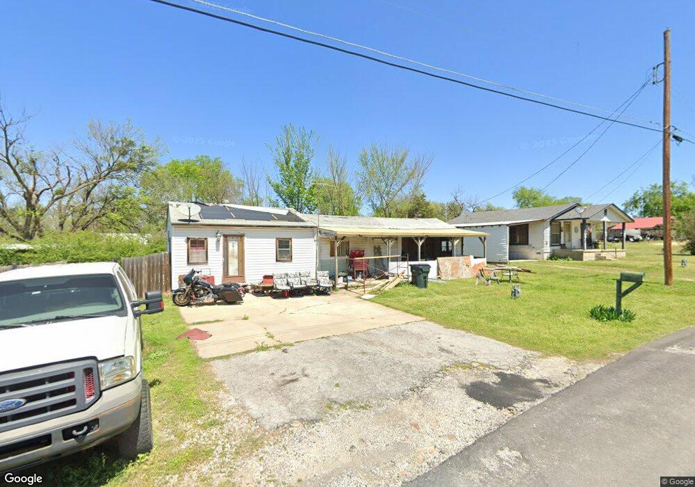 105 W Anderson Ave, Sapulpa, OK 74066 - photo 1