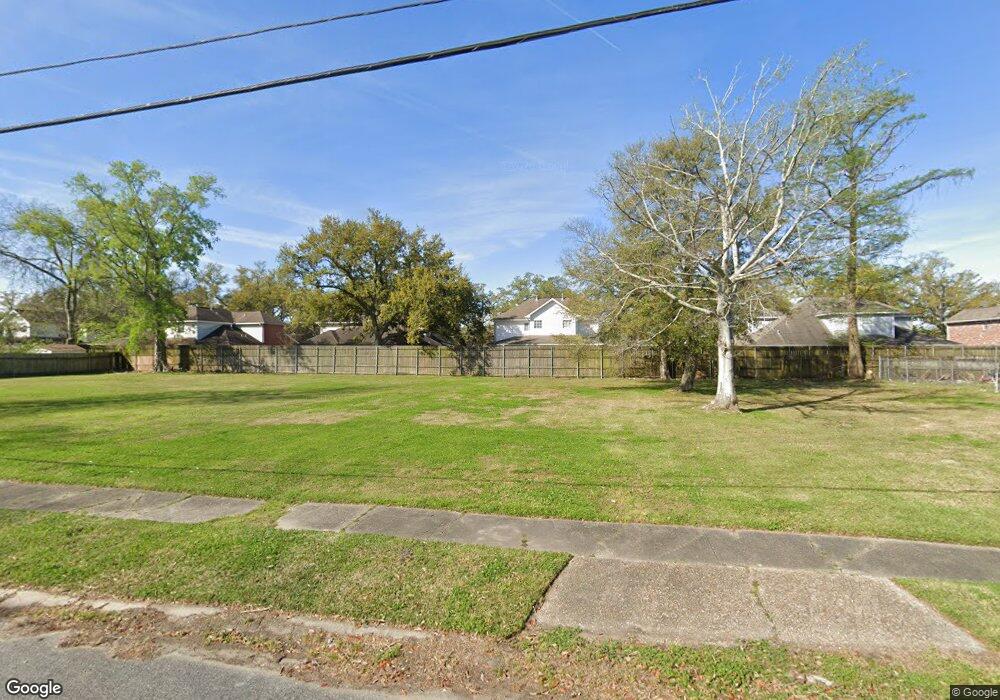 4742 Saint Ferdinand Dr, New Orleans, LA 70126 - photo 1