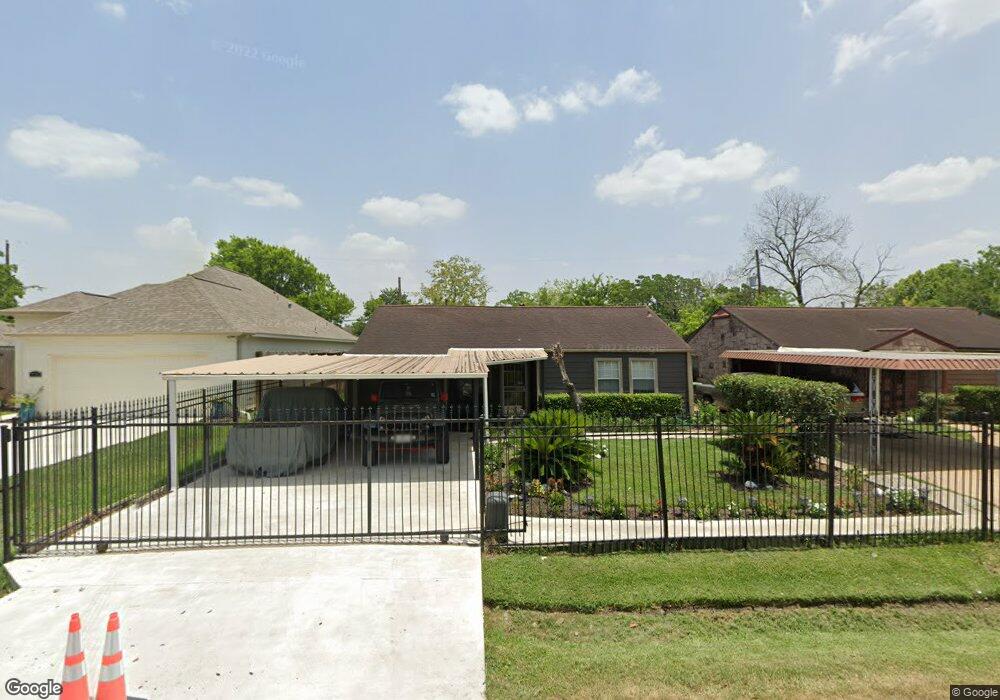 7121 Saint Augustine St, Houston, TX 77021 - photo 1