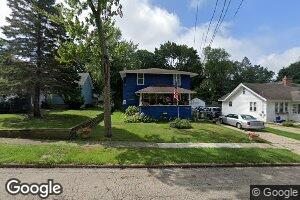 132 E Oak Grove Ave, Kalamazoo, MI 49004