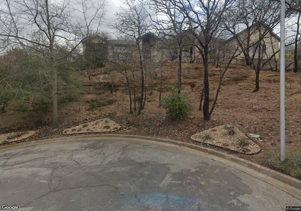 1401 Shorham Ct, Arlington, TX 76012 - photo 1