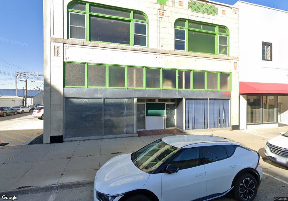 118 N 2nd Ave E, Newton, IA 50208 - photo 1